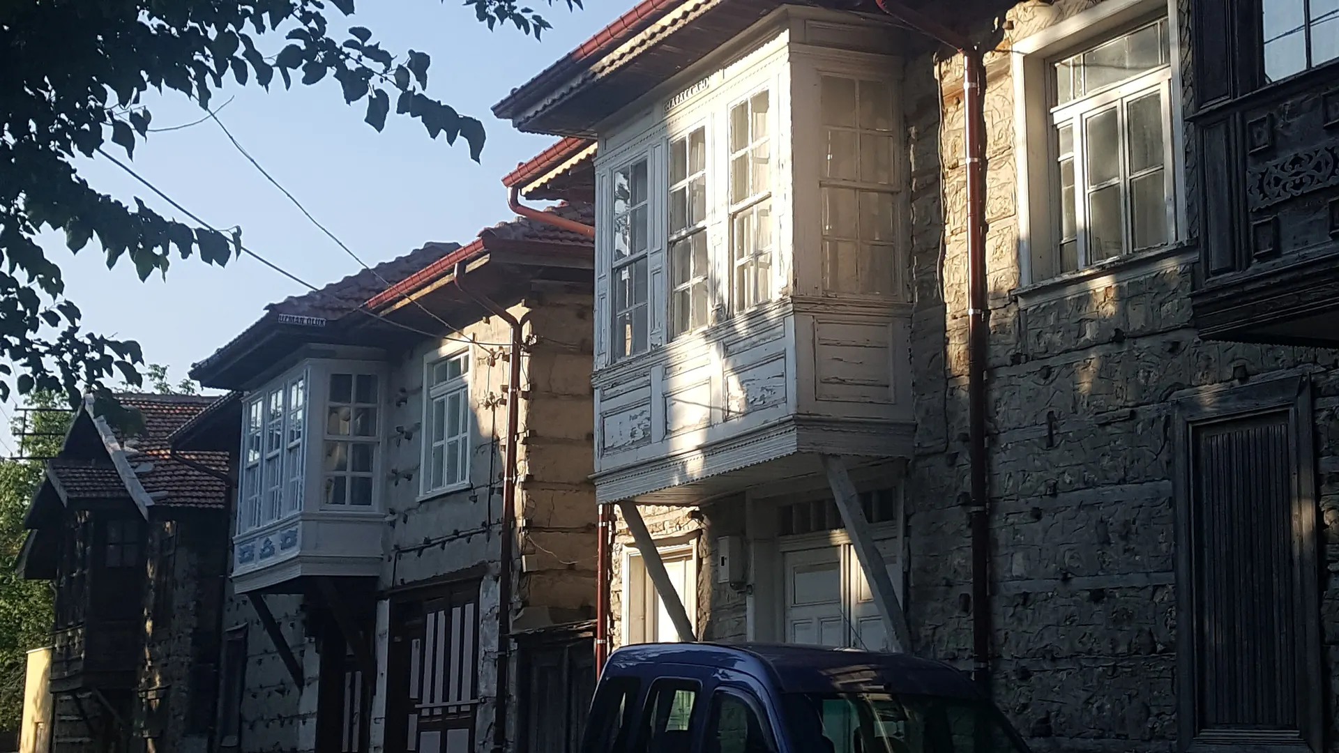 Ormana'nın taş evleri, Ormana