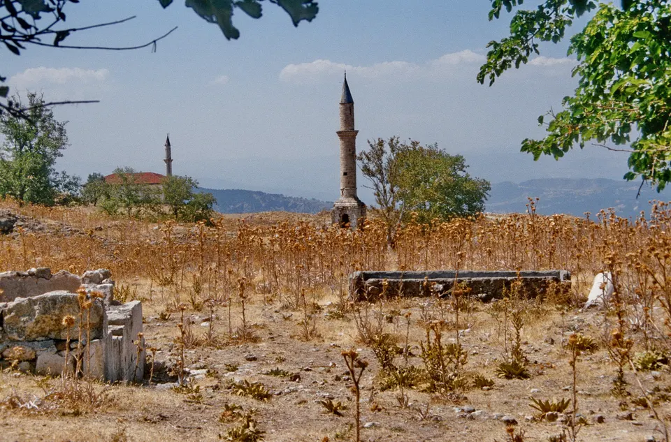 Tabae kalıntıları ve camiler, Tabae Antik Kenti