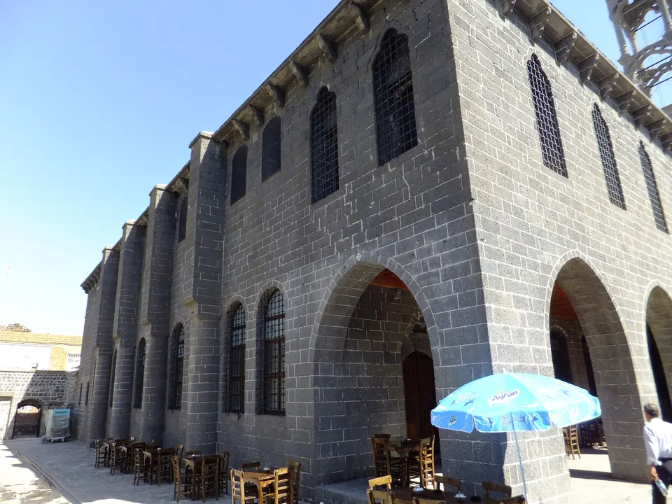 Surp Giragos Kilisesi
