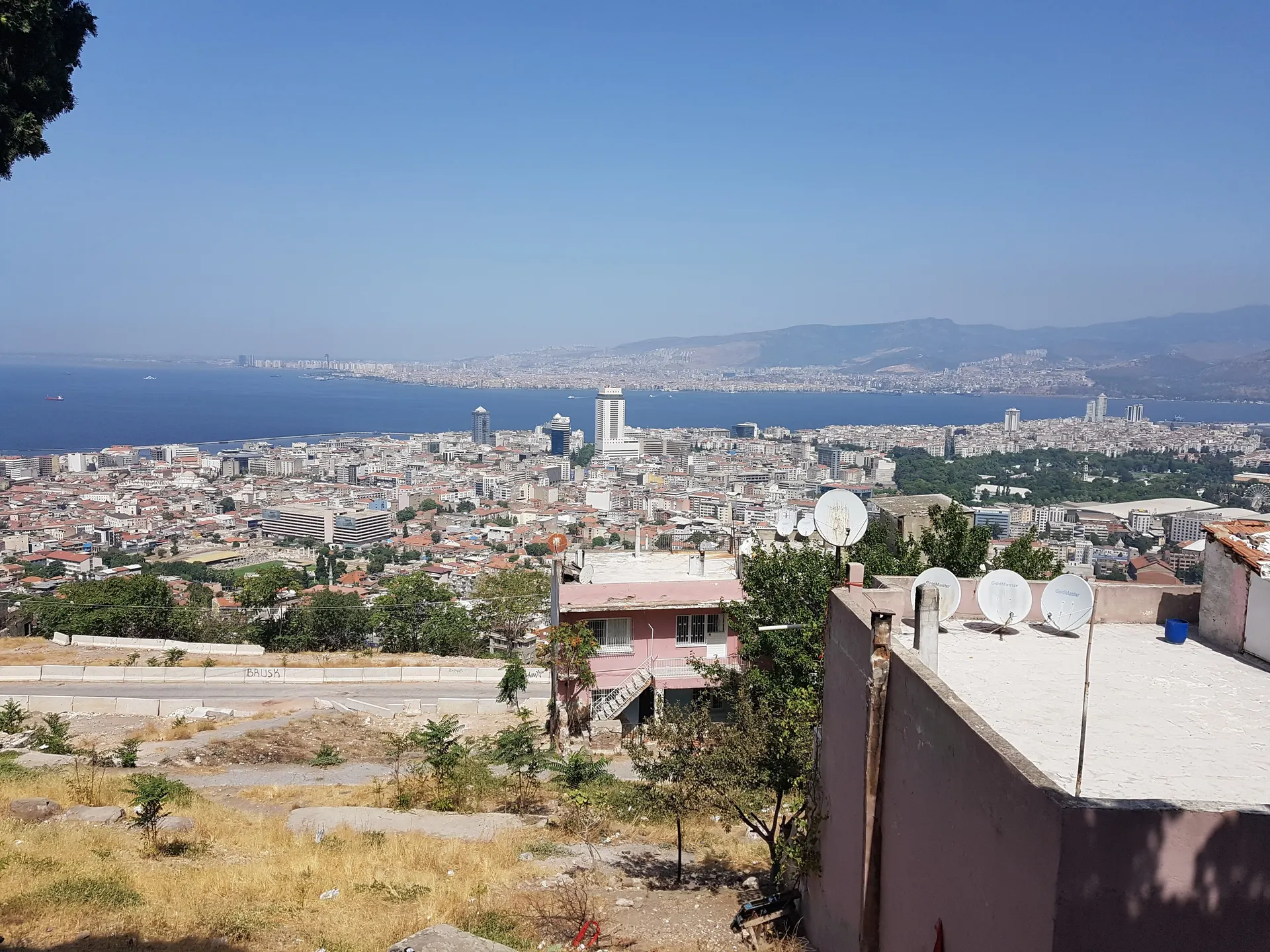 Kadifekale'den İzmir manzarası, Kadifekale