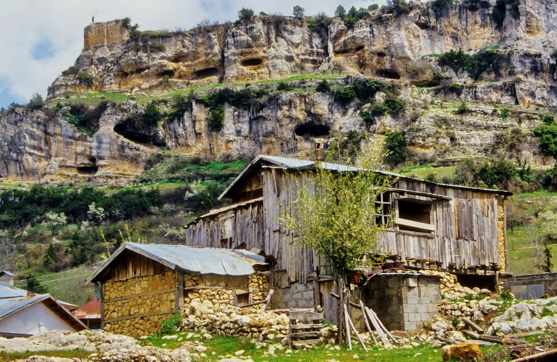 Çamlıyayla yayla evi, Çamlıyayla (Namrun) Yaylası
