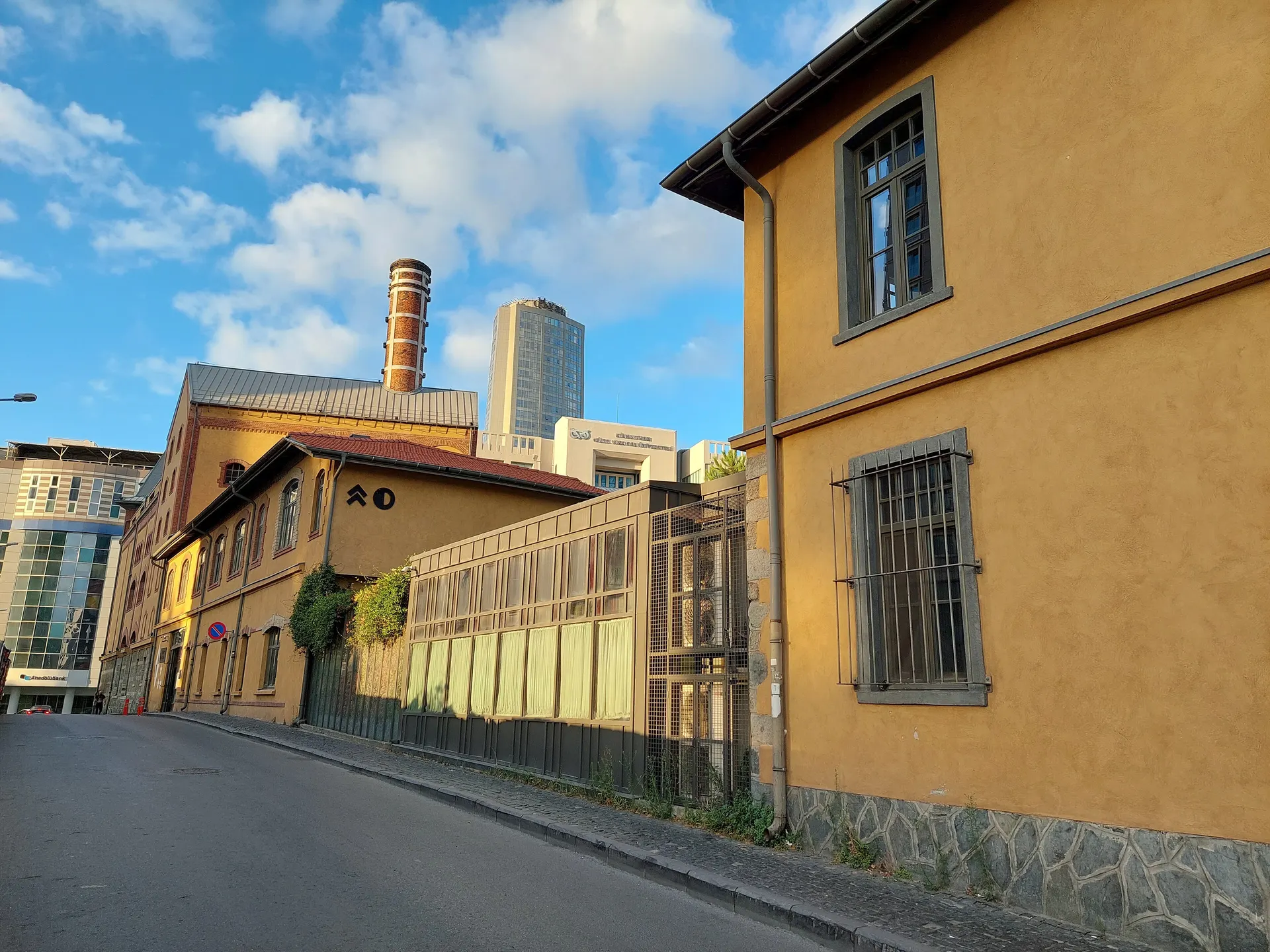 Eski Bomonti bira fabrikası, Bomontiada, Bomontiada