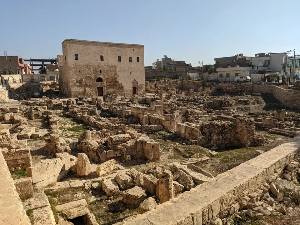 Nusaybin Mor Yakup Kilisesi ve Zeynel Abidin Camii