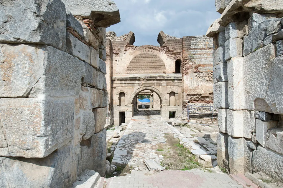 İznik Surları