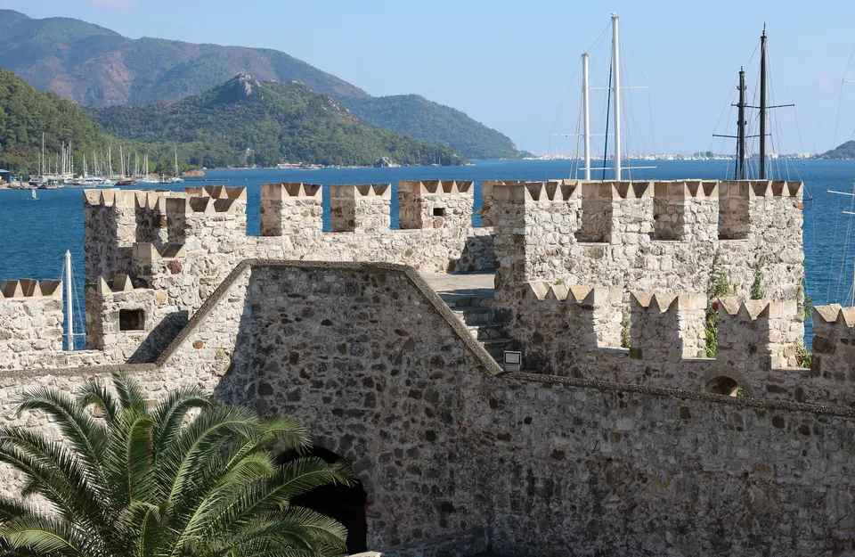 Marmaris Kalesi ve Müzesi