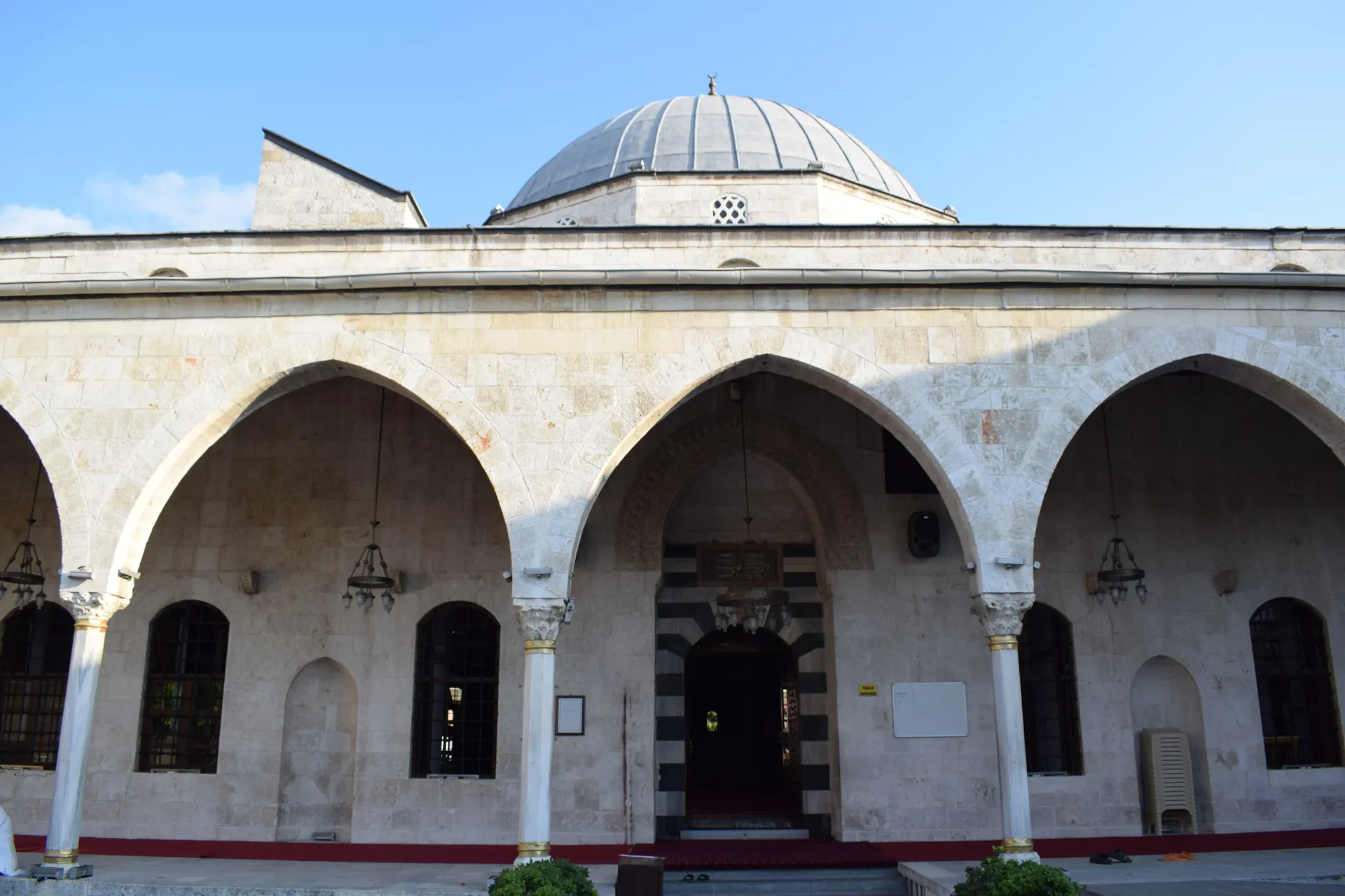 Habib-i Neccar Camii, Habib-i Neccar Camii ve Antakya Çarşıları
