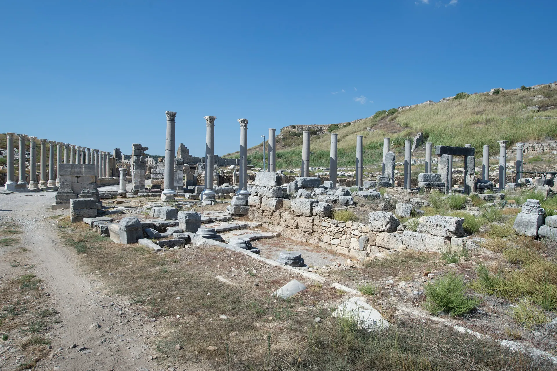 Perge sütunlu cadde, Perge Antik Kenti