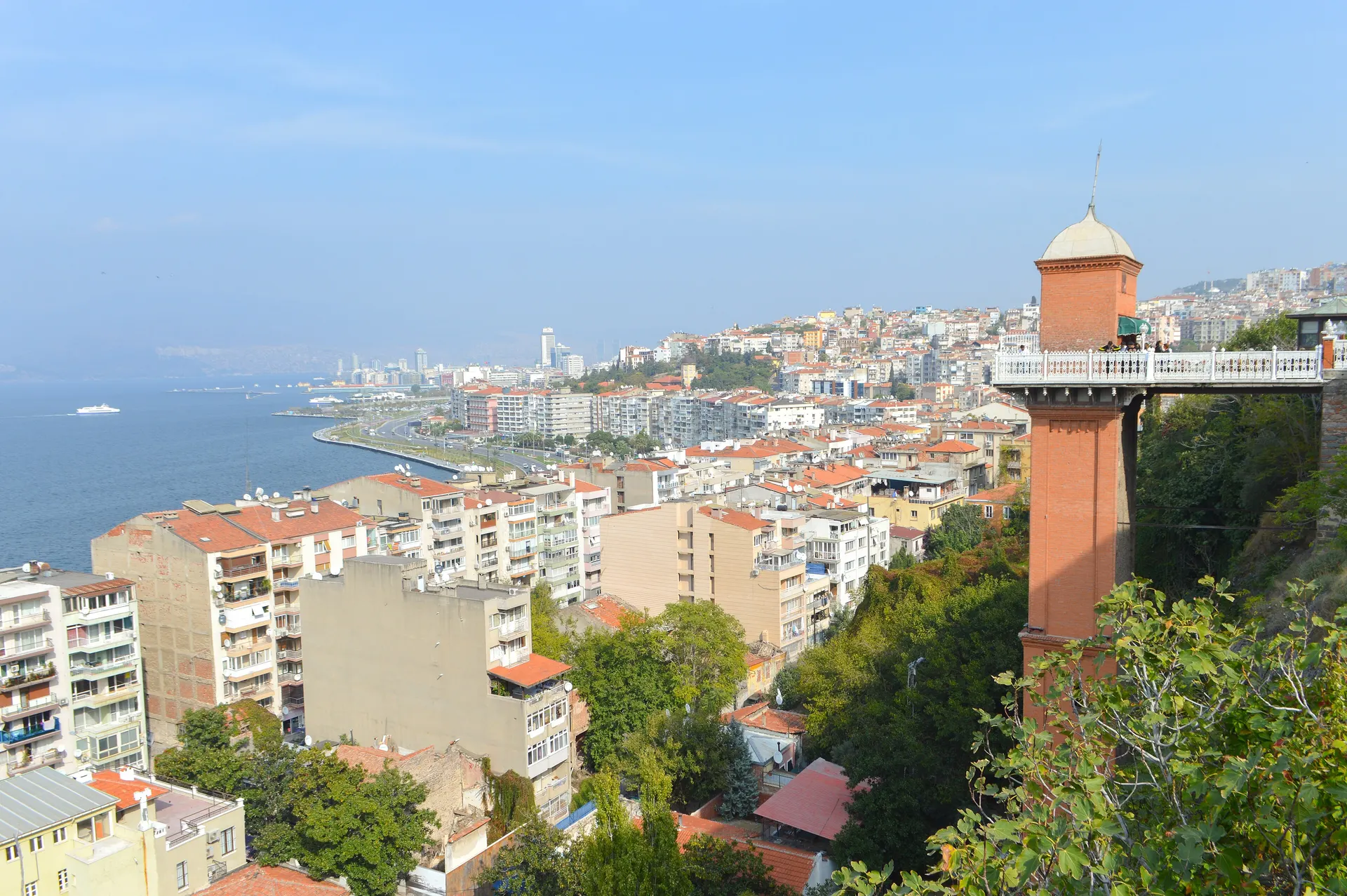 Tarihi Asansör, Karataş, Tarihi Asansör
