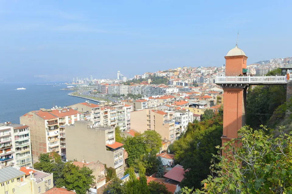 Tarihi Asansör