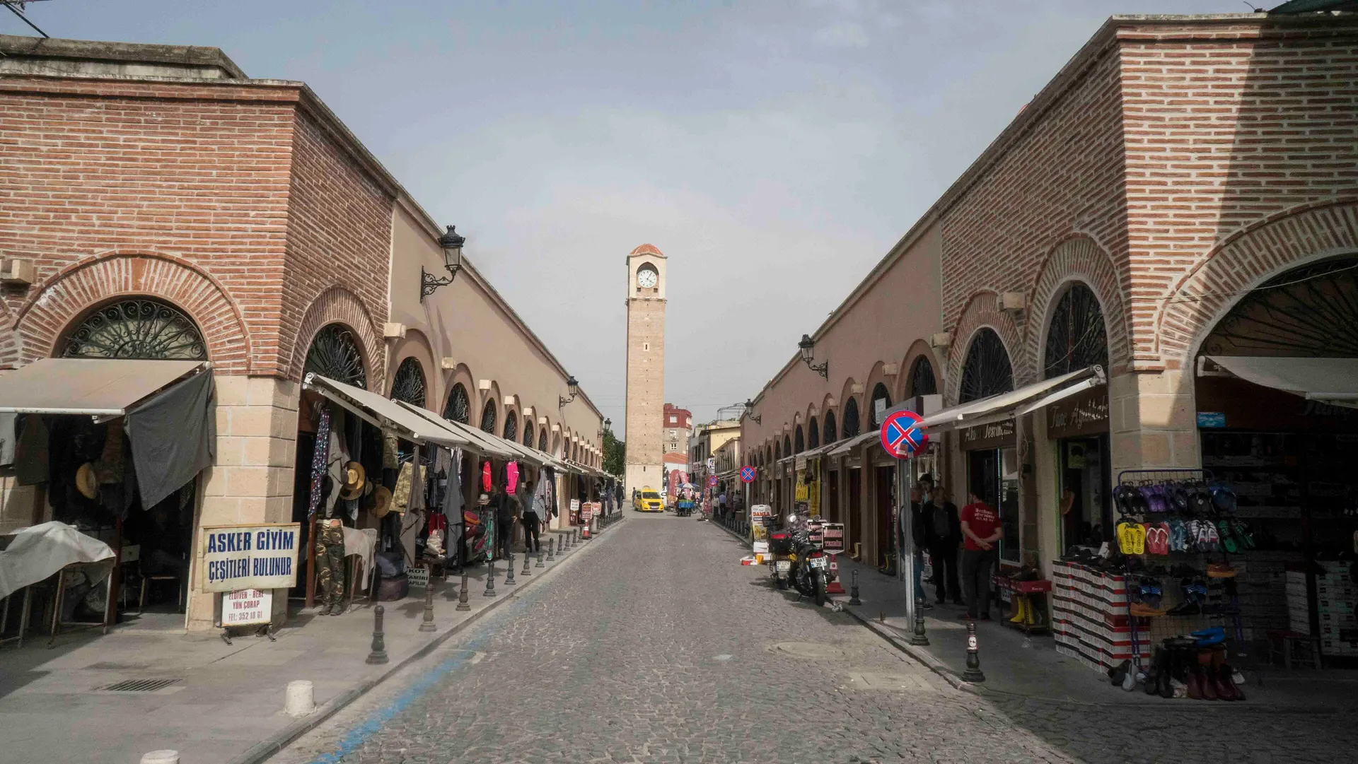 Büyük Saat ve Kazancılar Çarşısı, Büyük Saat ve Kazancılar Çarşısı