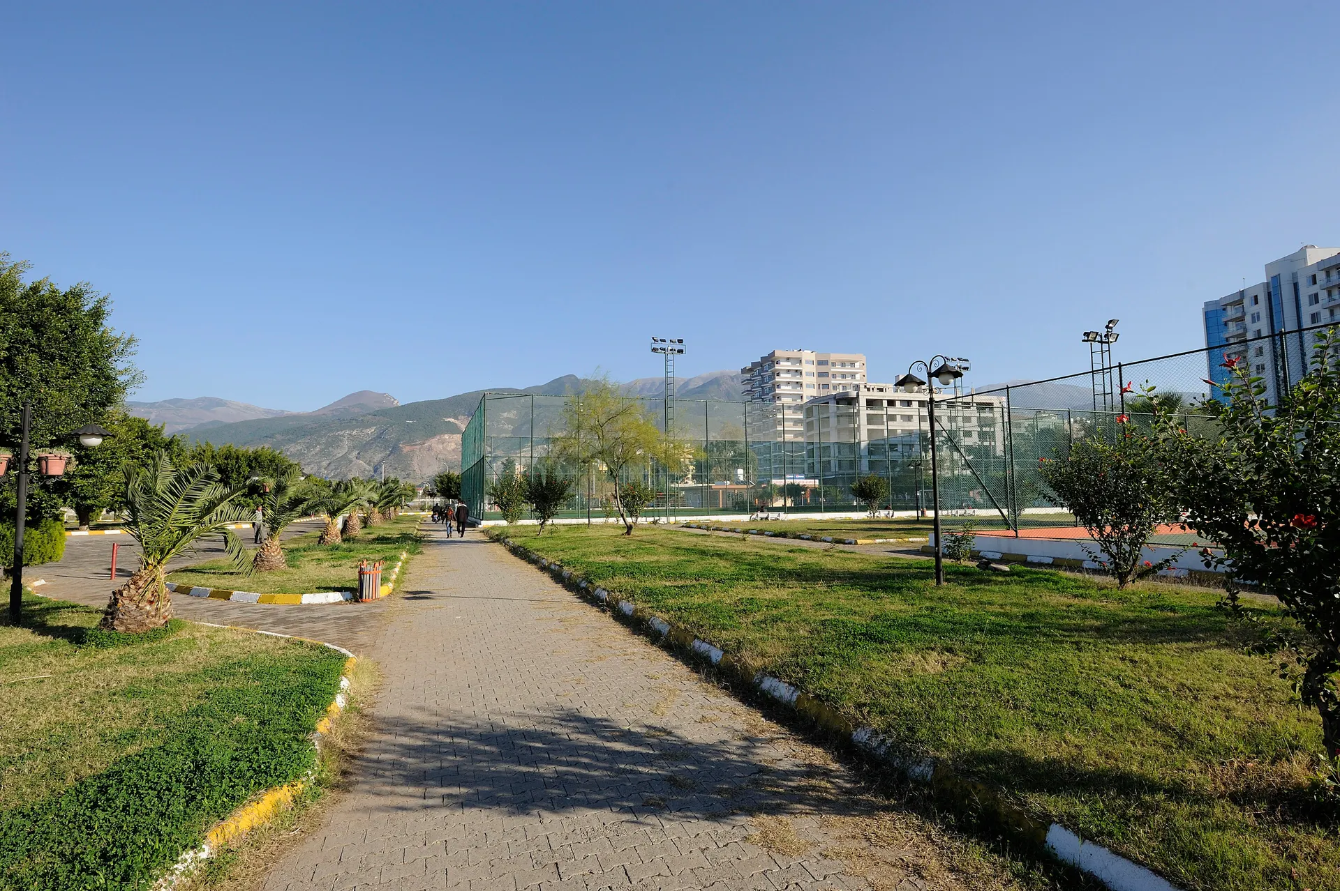 İskenderun sahil yolu, İskenderun sahili