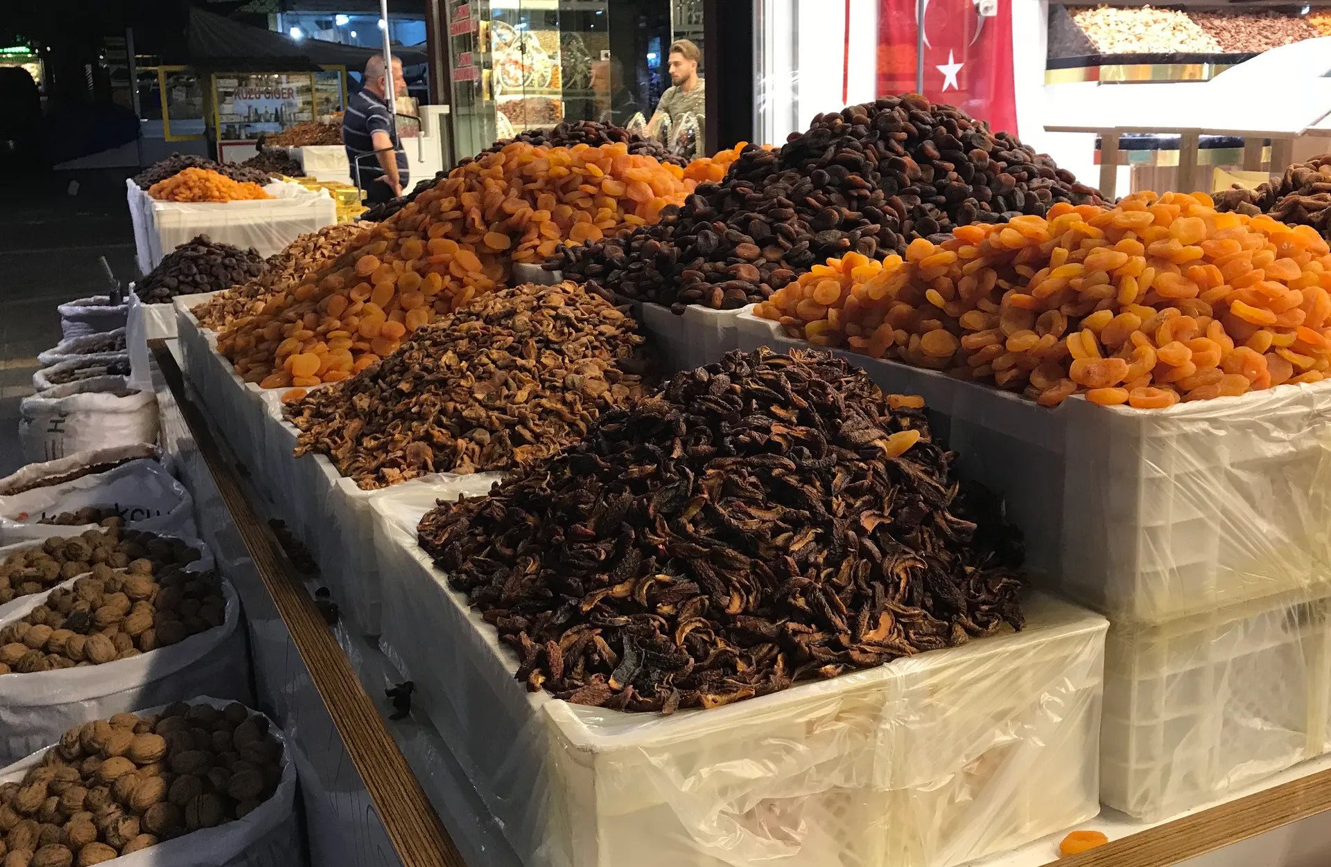 Şire Pazarı'nda kuru kayısı, Şire Pazarı