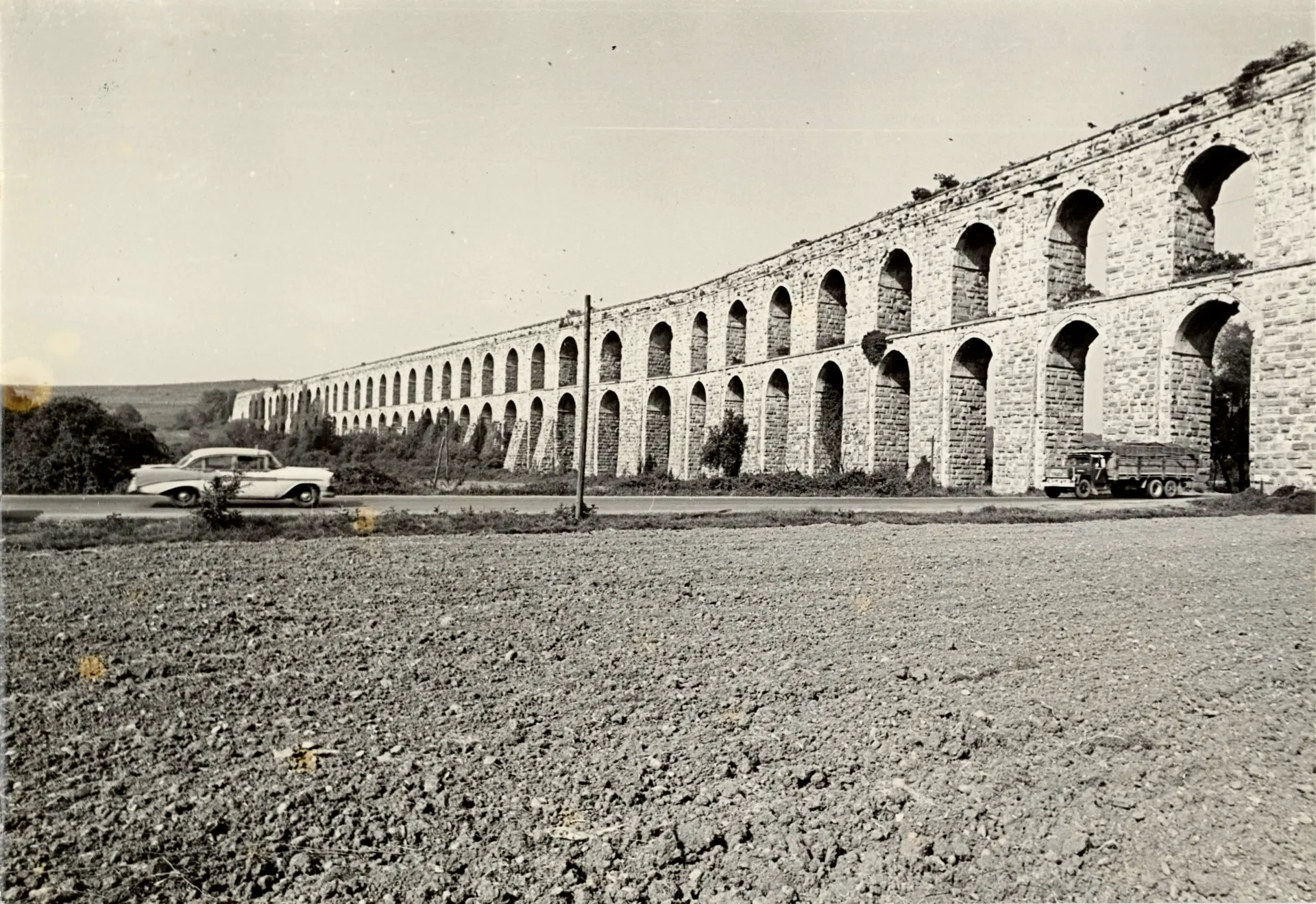 Uzun Kemer (arşiv fotoğrafı), Uzun Kemer