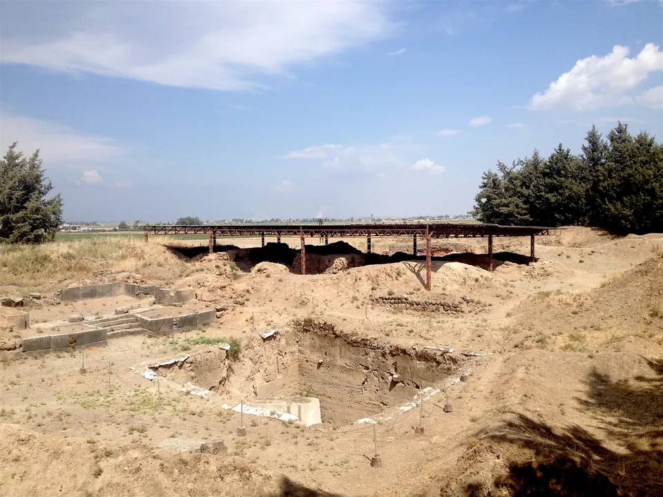 Tell Açana (Alalah) Ören Yeri