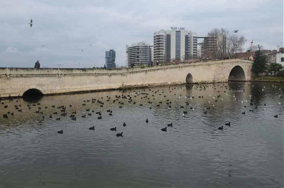 Küçükçekmece Köprüsü