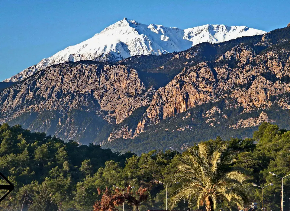 Tahtalı Dağı ve Olympos Teleferik