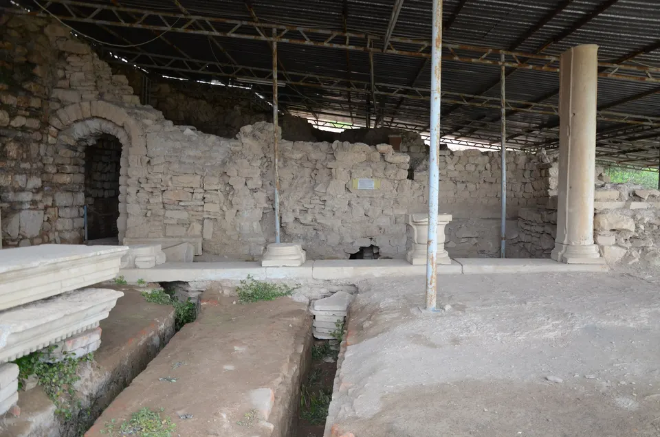 Metropolis, hamam-gymnasion, Metropolis Antik Kenti