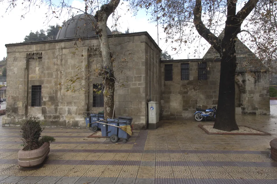 Taş Medrese