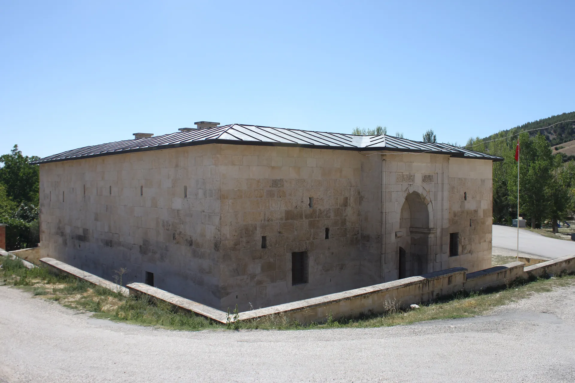 Alaaddin Keykubat Medresesi, Korkuteli Alaaddin Camii ve Medresesi