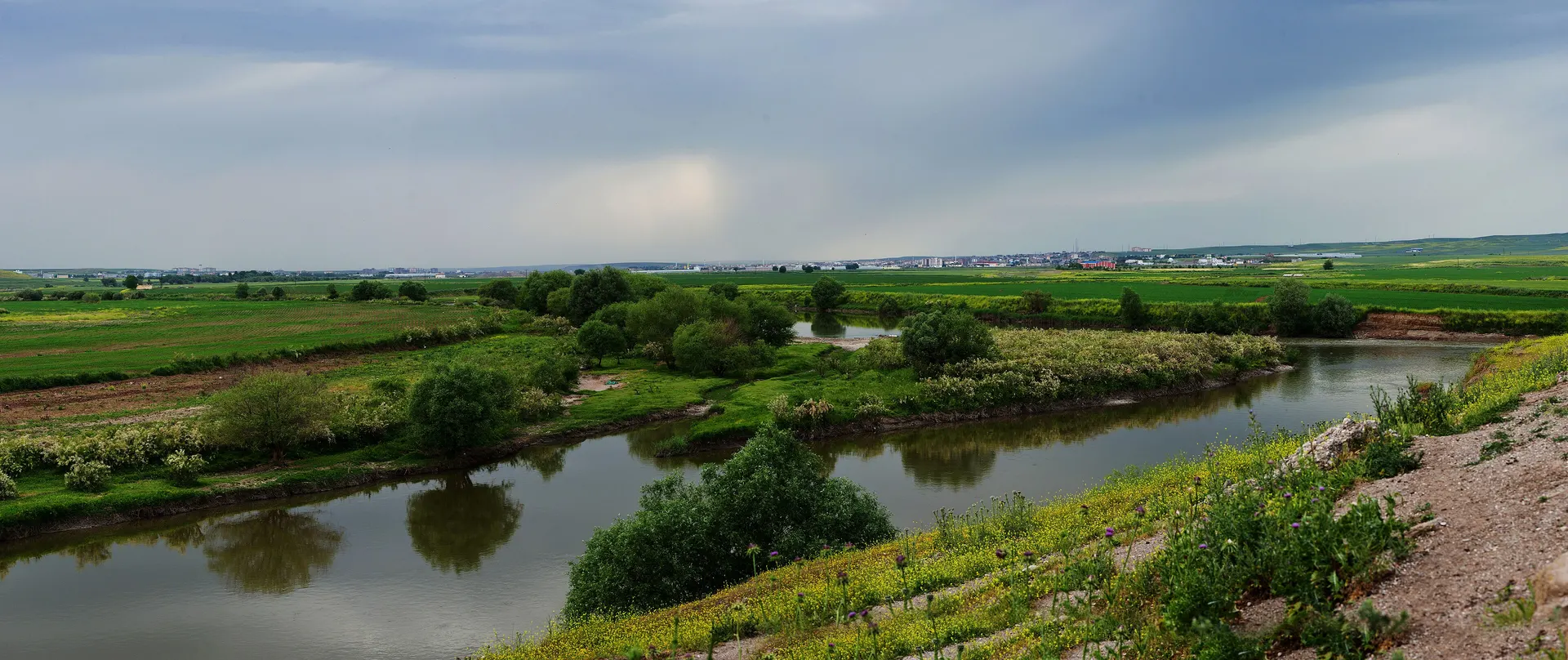 Bismil'de Dicle Nehri kıyısı, Dicle Nehri kıyısı