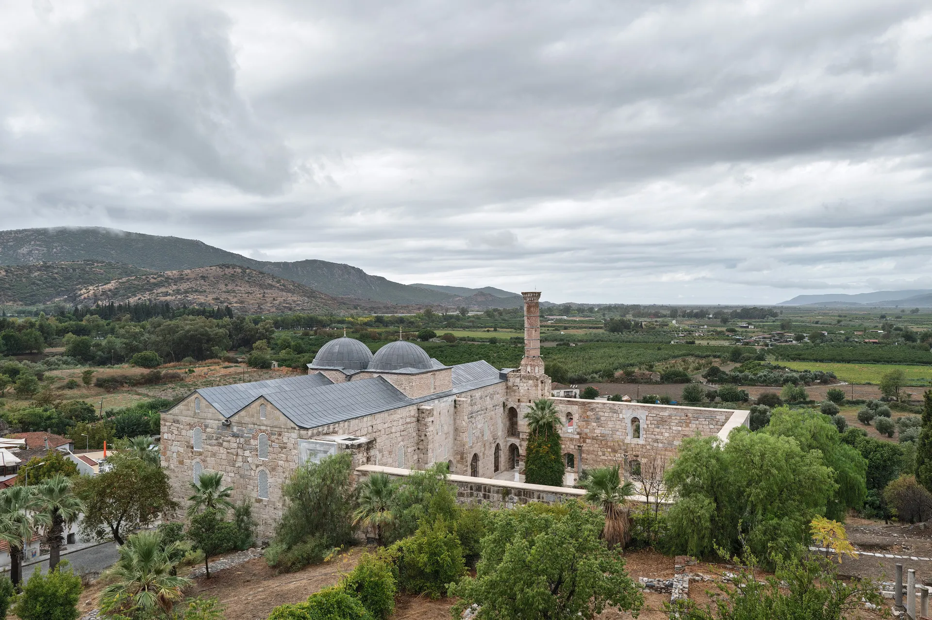 İsa Bey Camii, İsa Bey Camii