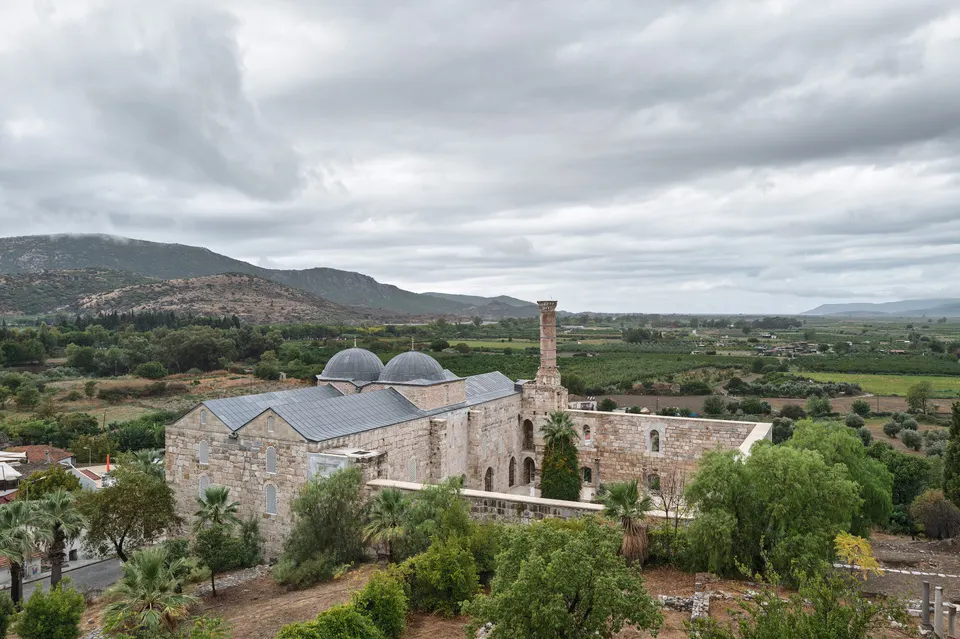 İsa Bey Camii