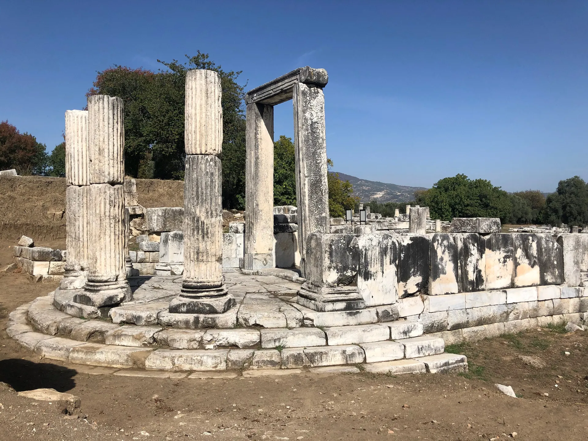 Lagina propylonu, Lagina Hekate Kutsal Alanı
