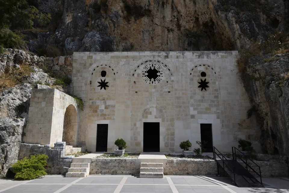 St. Pierre Kilisesi