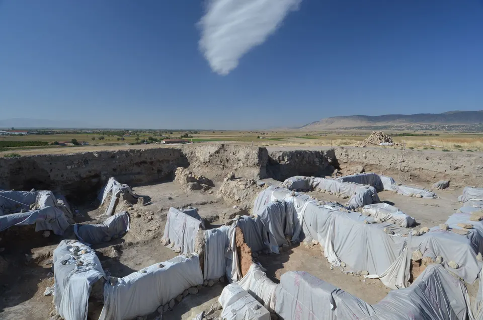 Beycesultan Höyüğü