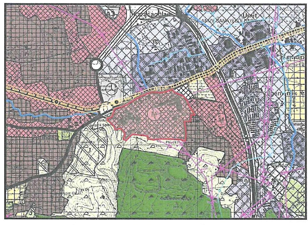 Çimento fabrikası alanının 2023'te onaylanan çevre düzeni planı değişikliğindeki sınırı